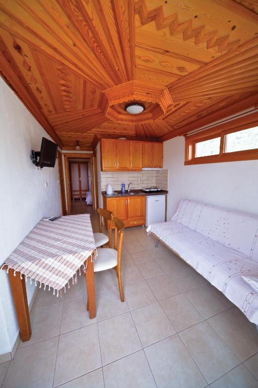 Server Apart Hotel Акьяка Номер фото